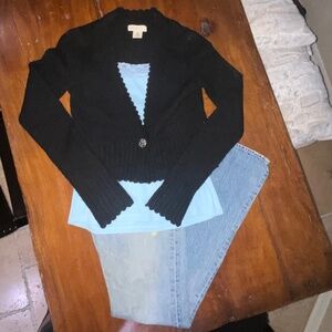 Sleep on Snow Brand Black Cropped Sweater, Sz S
